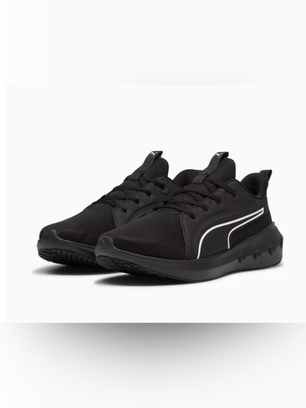 Puma Softride Men’s Black Sneakers with White Stripe Accent Size 8